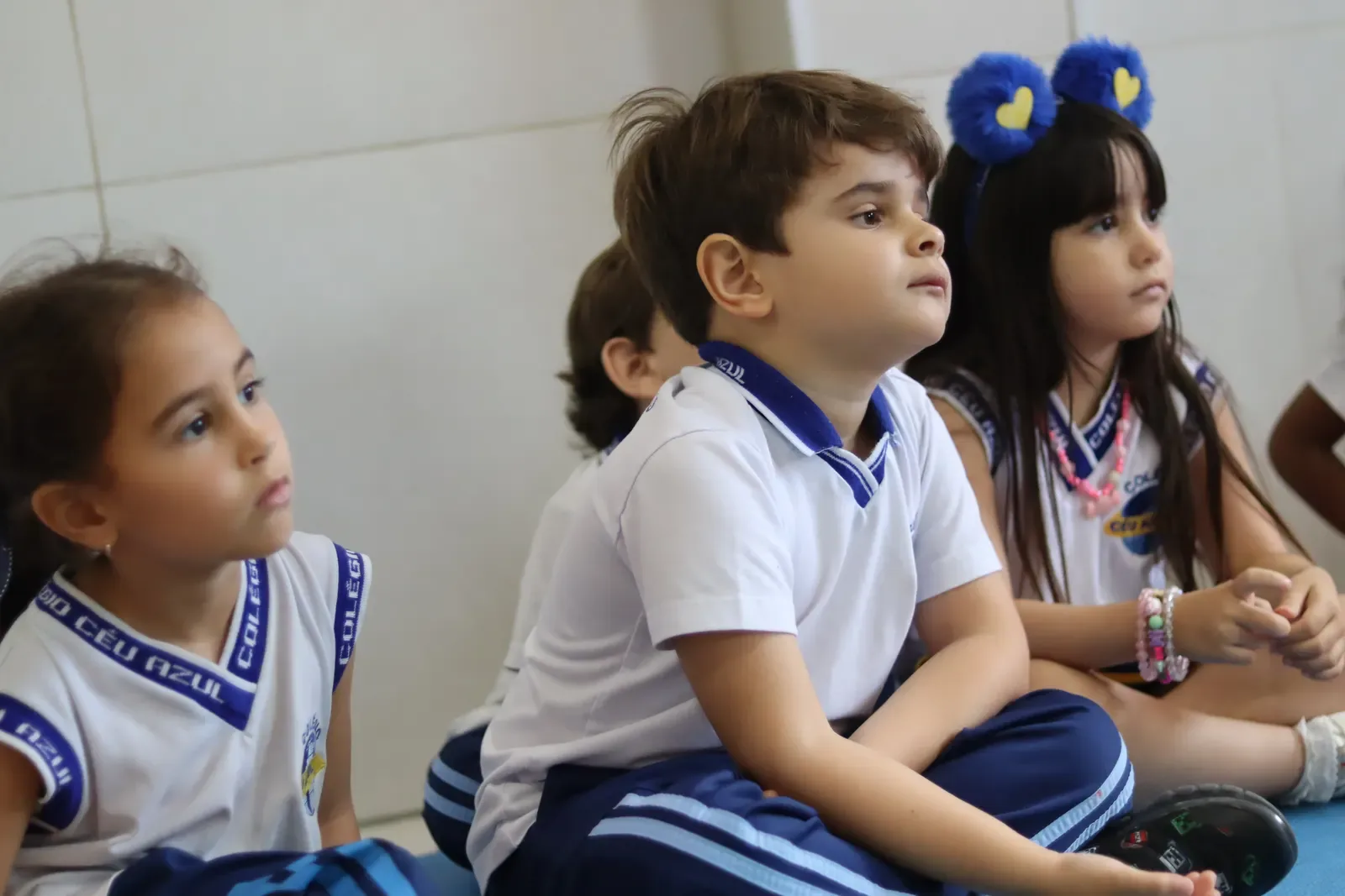 Crianças da Educação Infantil em atividade